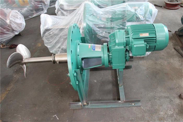Compact Design Bitumen Side Entry Mixer for Asphalt Mixing Station